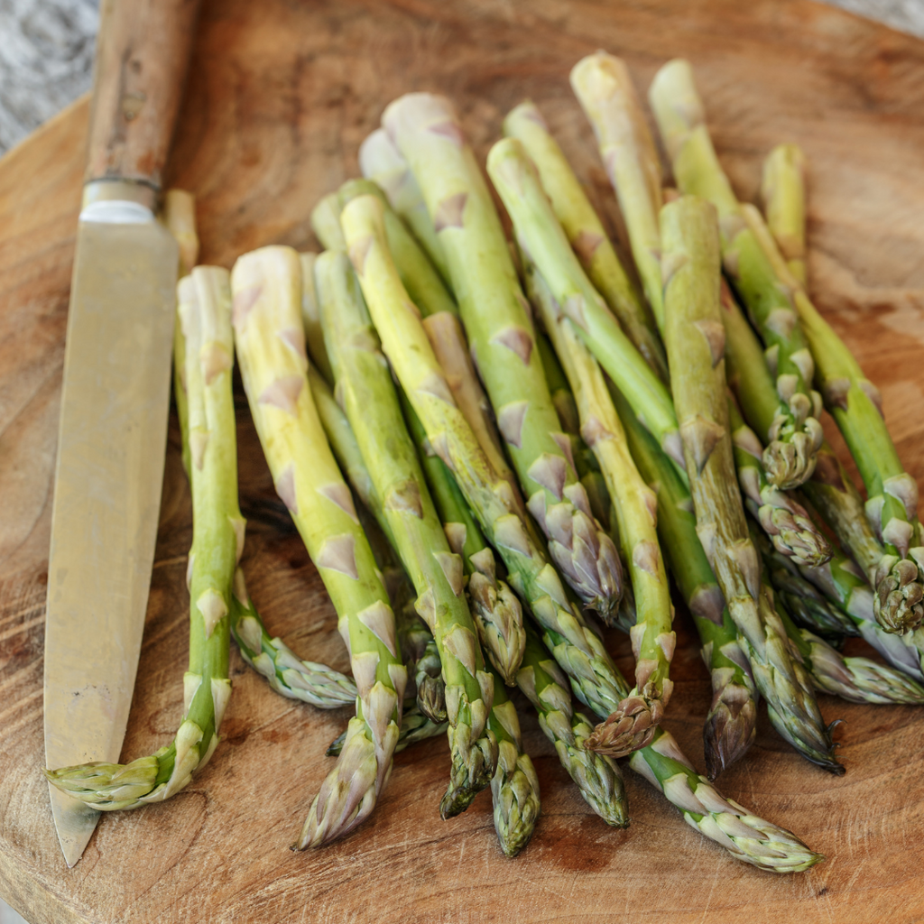 Green Asparagus Maison Duffour UAE Gourmet Food Store Dubai